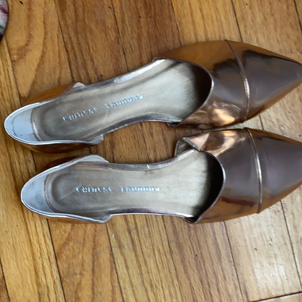 Gold metallic smoking flats